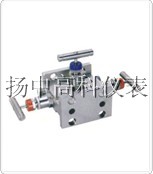 1151 type three valves manifold